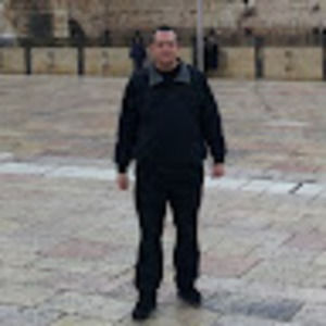 Meet your Posher, Eli